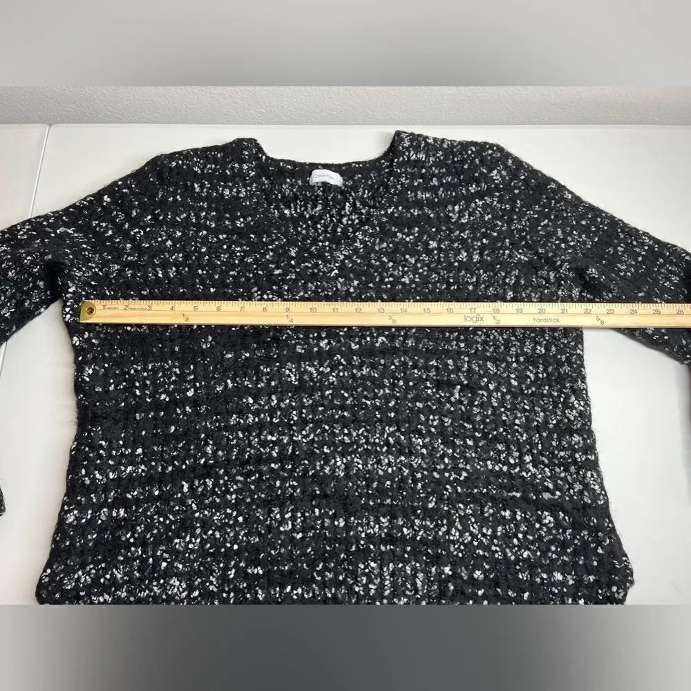 Calvin Klein Sweaters | CK V Neck Warm Sweater knit size M Black White